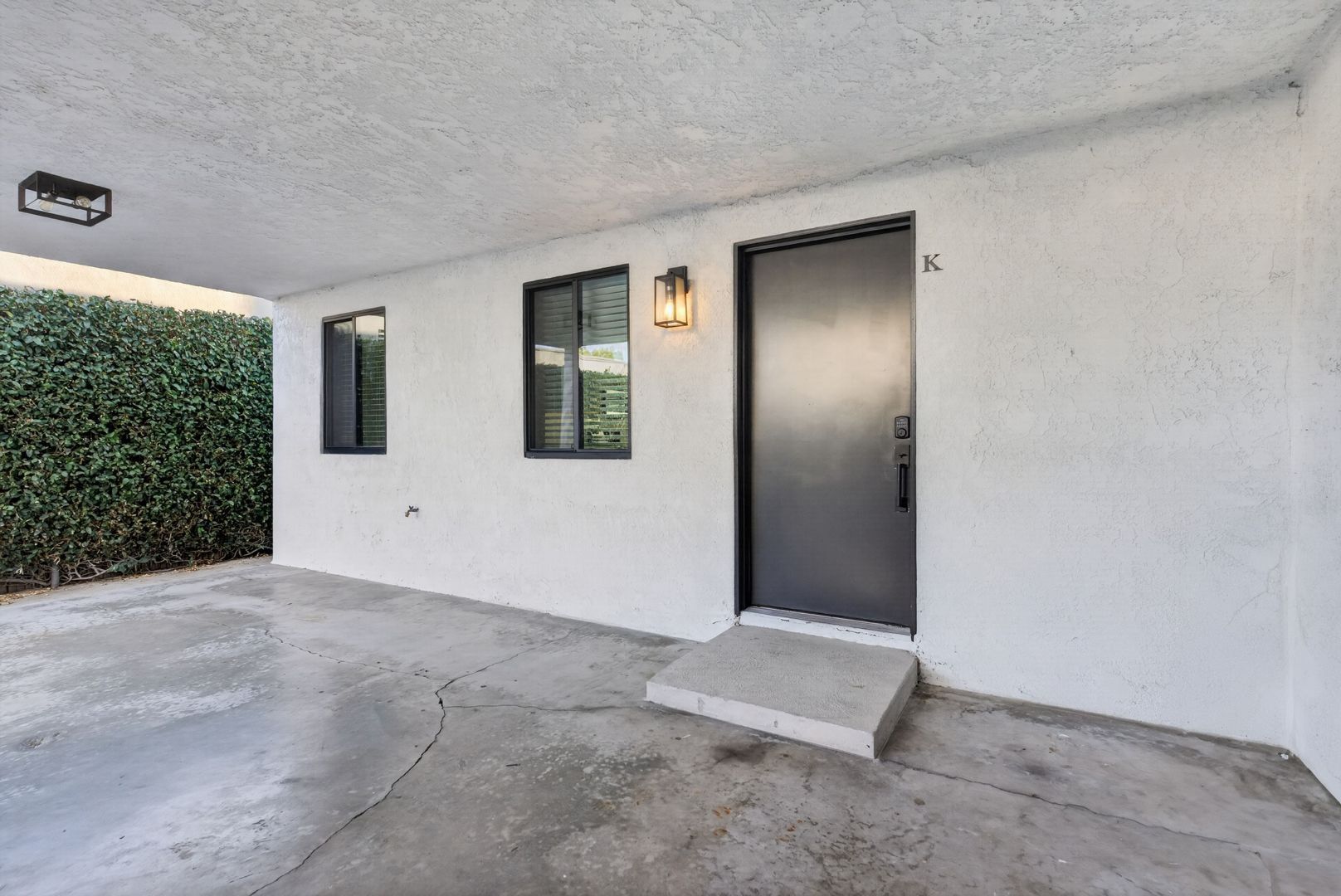 Building Photo - 1751 Cabrillo Ave