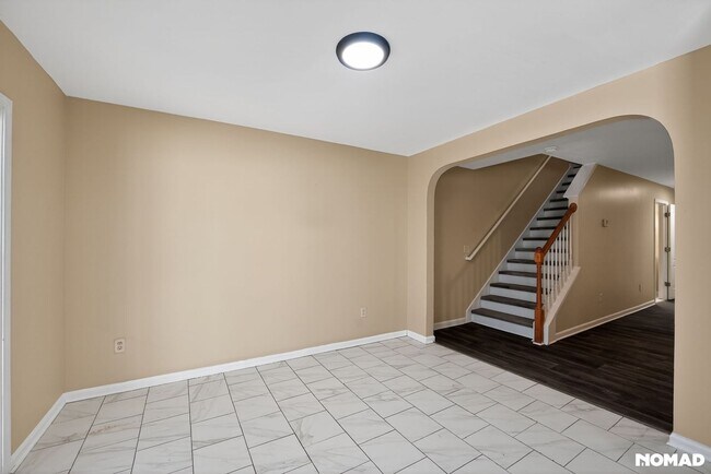 Building Photo - 1734 Old Dogwood