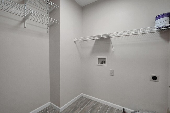 Building Photo - 7961 Pinehill Rd