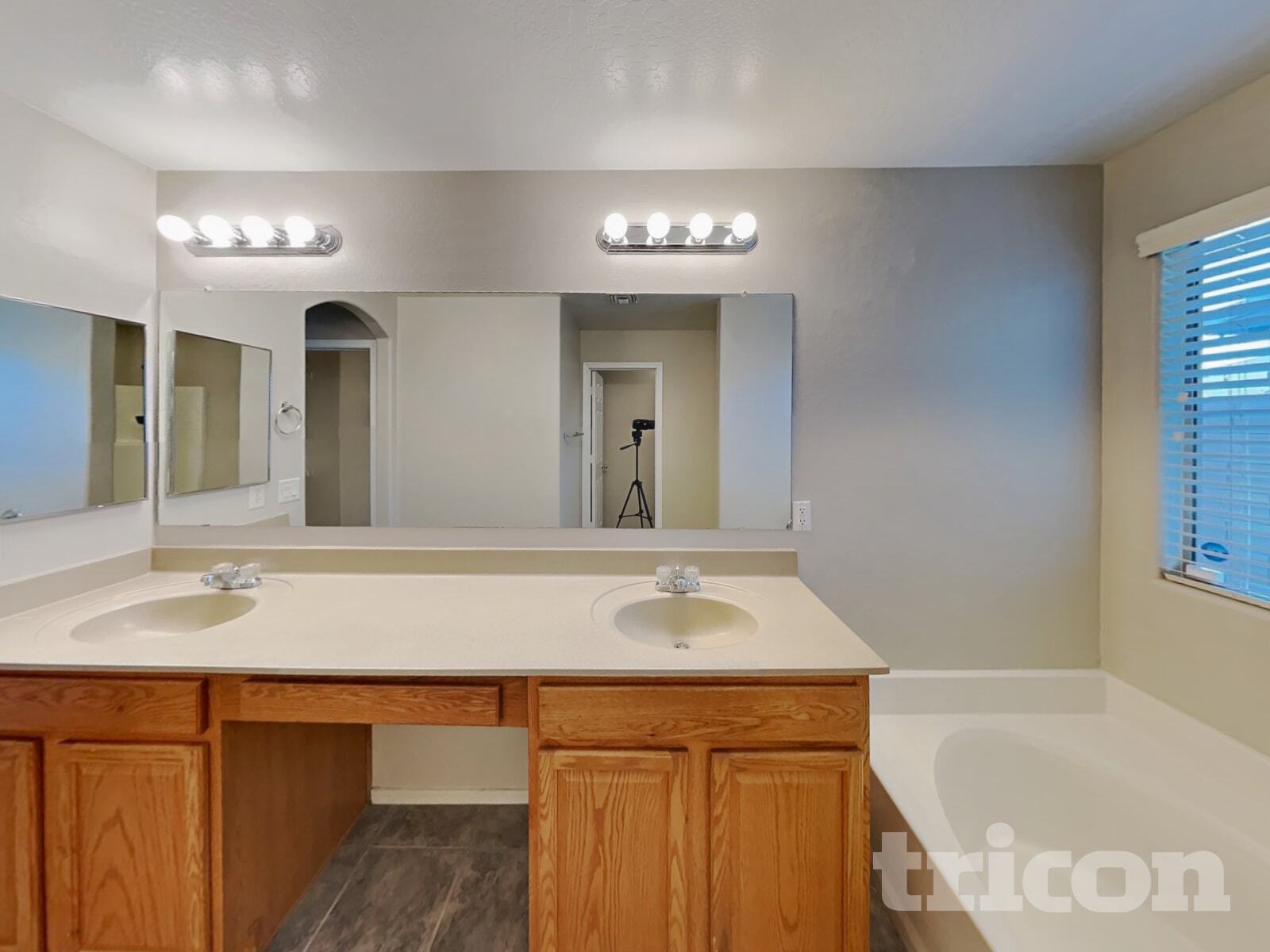 Building Photo - 8830 W Toronto Way