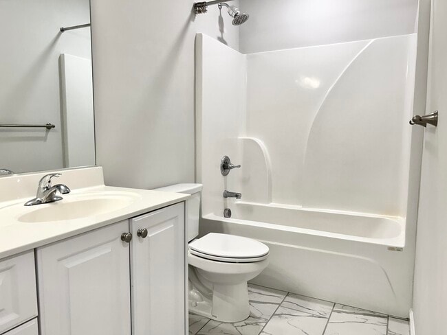 Building Photo - 3097 Lobella Dr