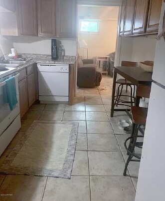 Kitchen - 1521 G St