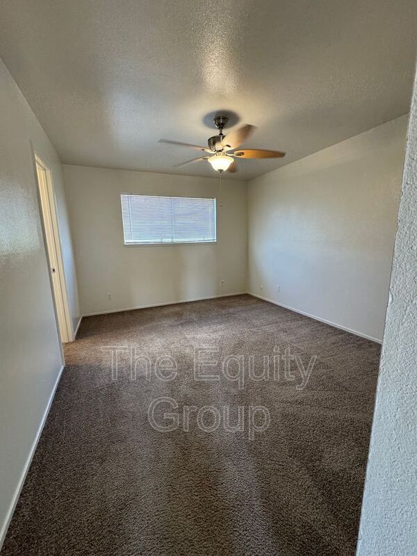 Building Photo - 1320 W Vassar Ave