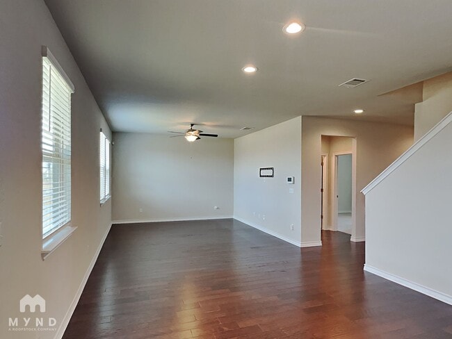 Building Photo - 3801 Soft Shore Ln