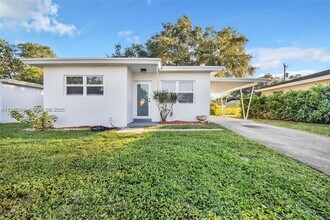 Building Photo - 6326 SW 24th St