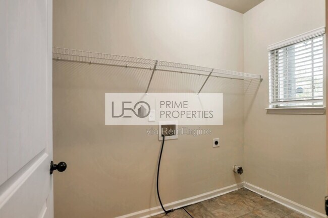 Building Photo - 2513 Shropshire Pl