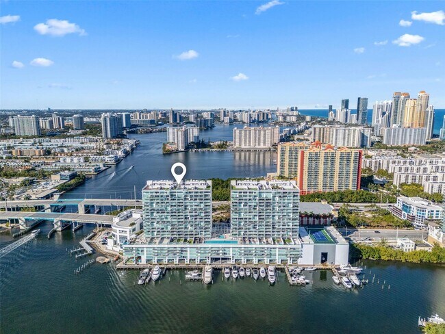 Building Photo - 400 Sunny Isles Blvd