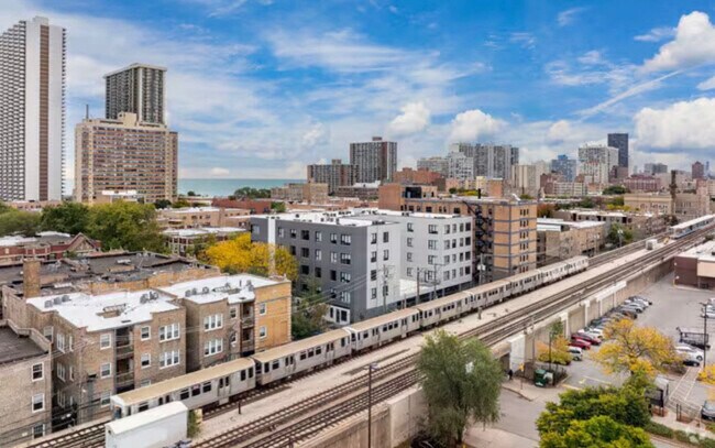 Building Photo - 6044 N Winthrop Ave