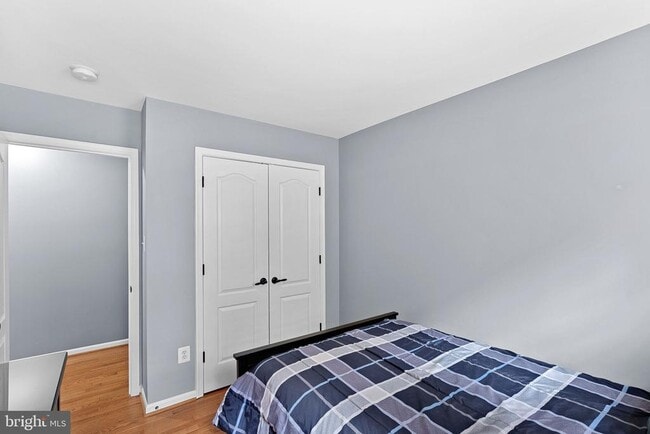 Building Photo - 42968 Chesterton St