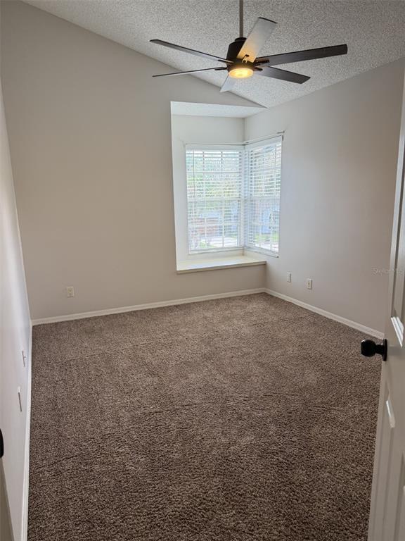 Building Photo - 2241 Heatheroak Dr