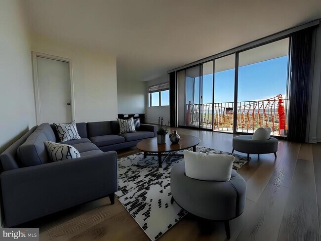 Building Photo - 2059 Huntington Ave