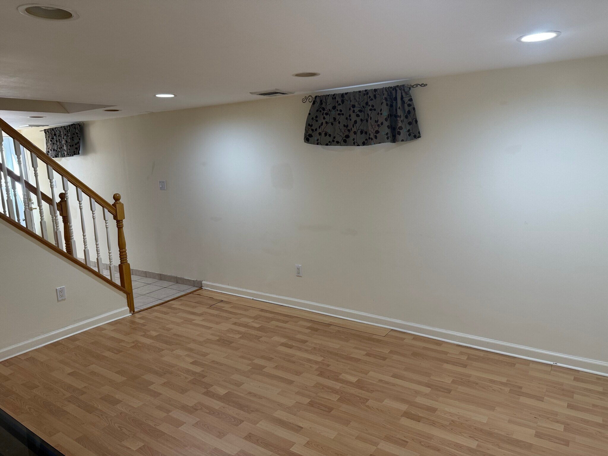 Building Photo - 284 Semton Blvd