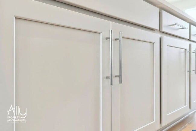 Building Photo - 4959 Lexi Ln