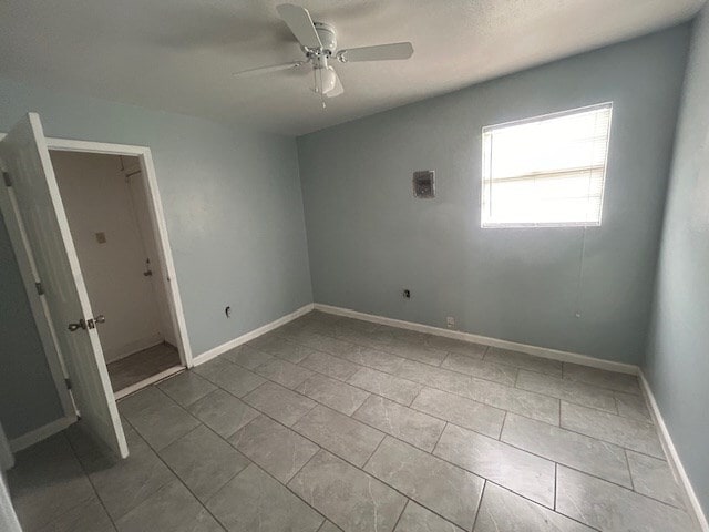 Building Photo - 811 Snyder St