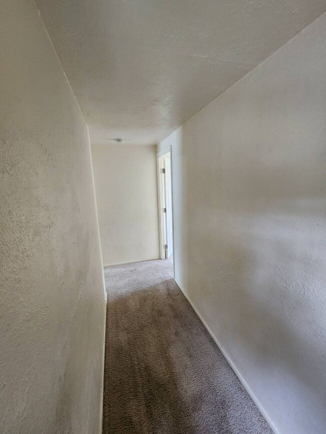 Building Photo - Move-In Special: Save $300 on This Charmin...