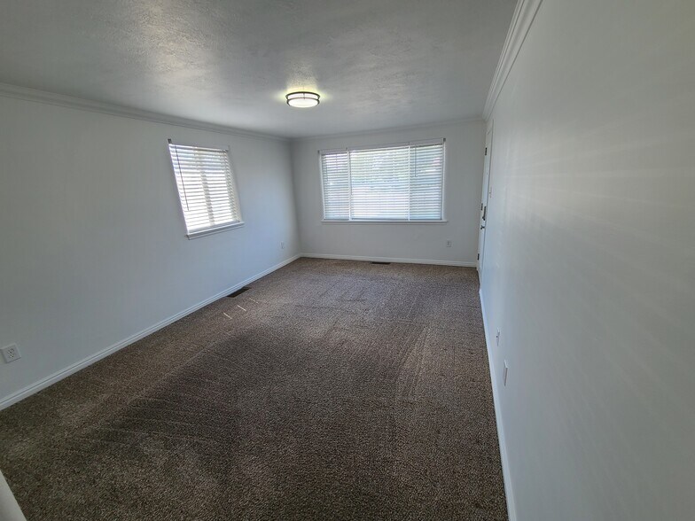 Front Room - 1024 N 600 W