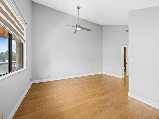 Building Photo - 3344 NW 103rd Ave