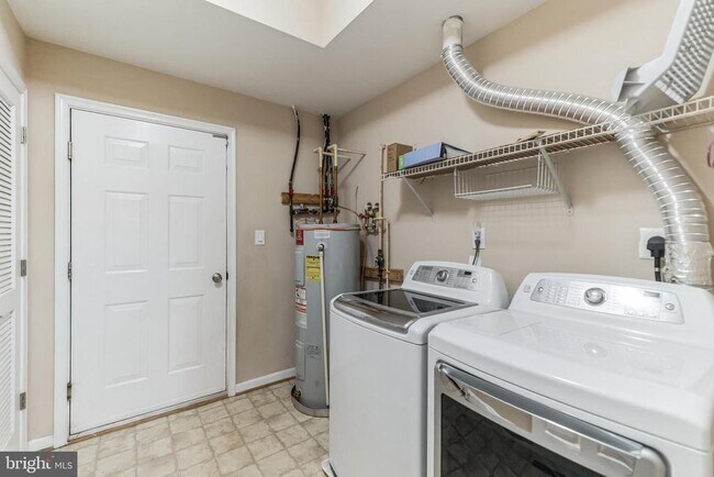 Building Photo - 11117 Wortham Crest Cir