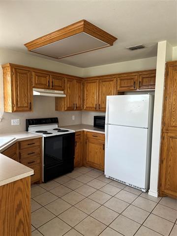 Building Photo - 3858 Notre Dame Cir