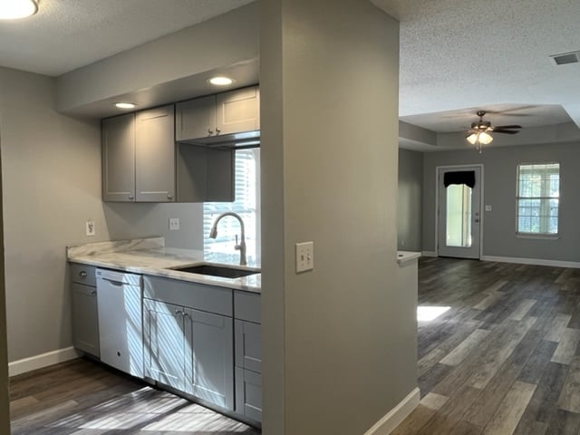 Building Photo - 24883 Ivy Ln