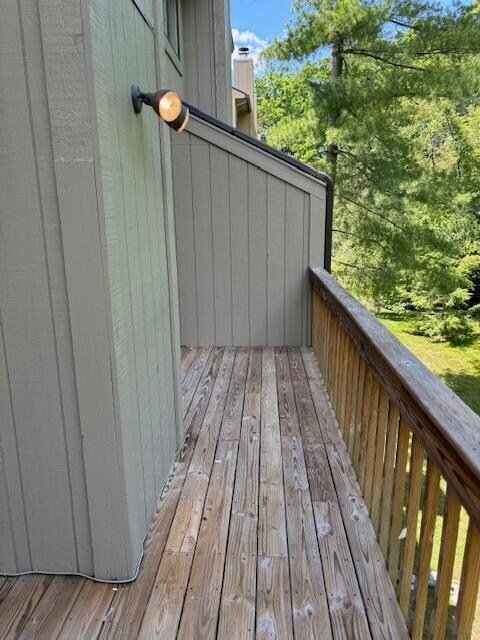 Building Photo - 1860 W Liberty St