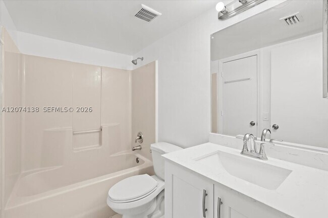 Building Photo - 3610 N 56th Ave