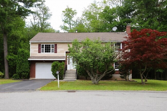Building Photo - 42 Wheatland St