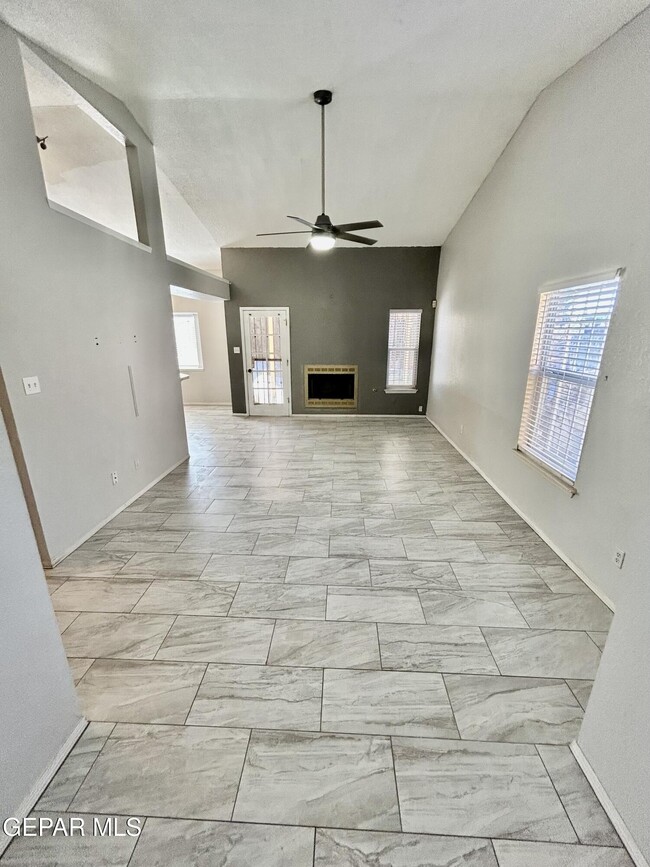 Building Photo - 1721 Jenny Laurie Ct