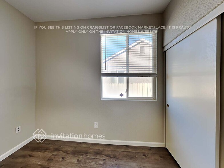 Building Photo - 690 Rubier Way