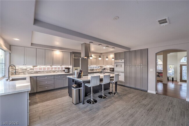 Building Photo - 2402 Legacy Island Cir