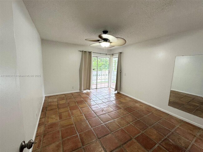 Building Photo - 10521 Mahogany Key Cir