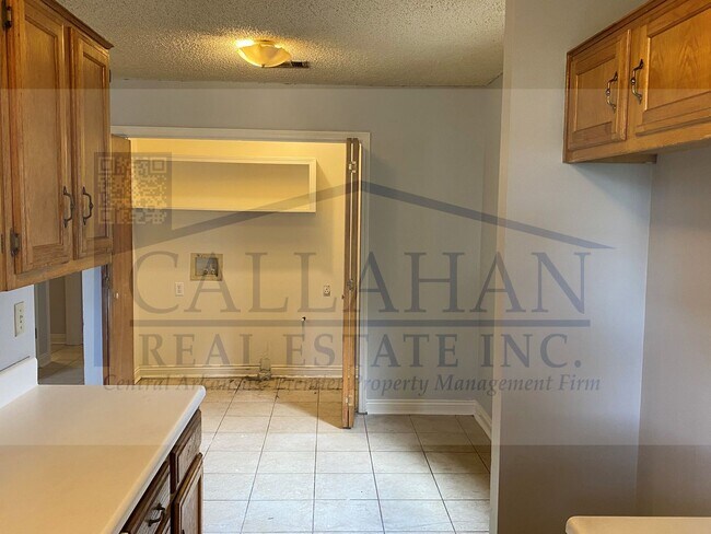 Building Photo - 5 Sweet Rose Ln