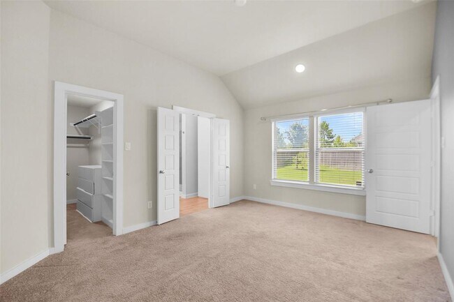 Building Photo - 18811 Cottonwood Bayou Ct