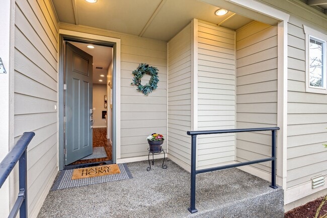 Building Photo - 19222 143rd St E