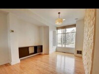 Building Photo - Contemporary Townhome Steps from Jefferson Park & LoHi!!