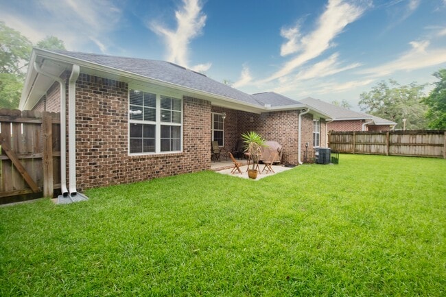 Building Photo - 902 Bay Breeze Cove