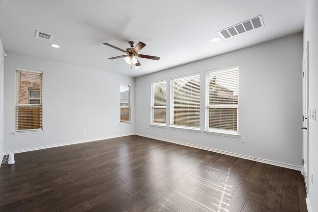Building Photo - 14410 McCoy Lp