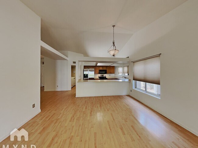 Building Photo - 19201 N 69th Ave