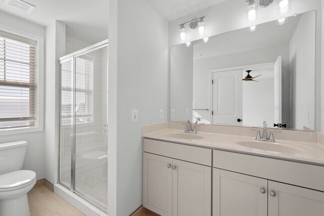 Building Photo - 3 Bed 2.5 Bath - Clarksburg Townhouse - Attached 2 Car Garage