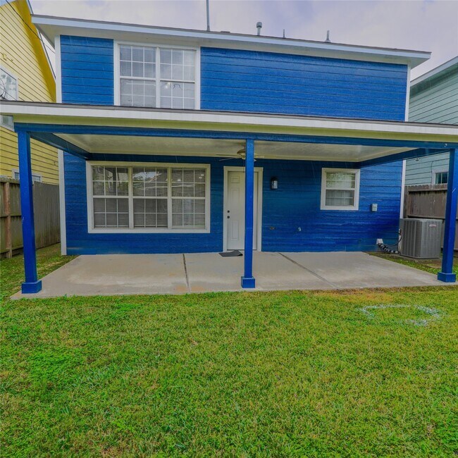 Building Photo - 9018 McGallion Rd