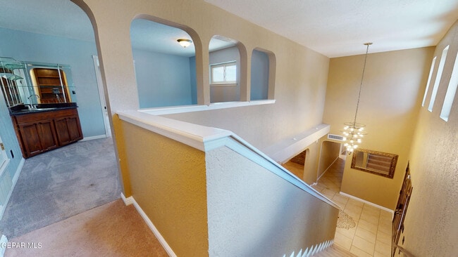 Building Photo - 801 Claravista Ln