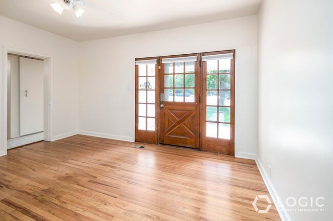 Building Photo - 1309 E 400 S