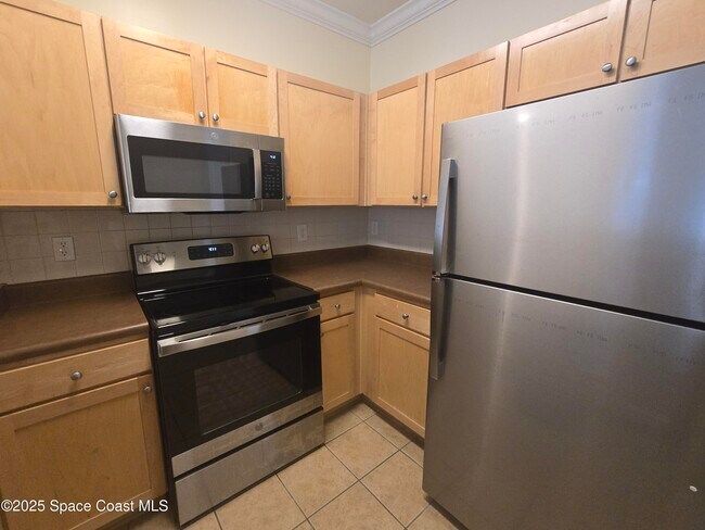 Building Photo - 6470 Borasco Dr