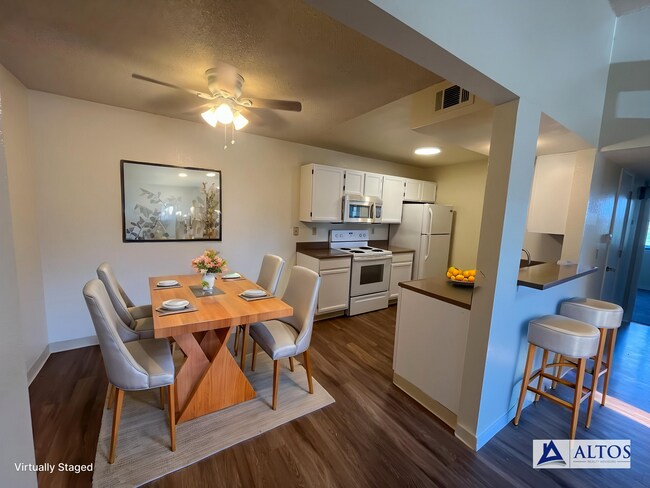 Primary Photo - Nice 2 bed 2 bath Condo