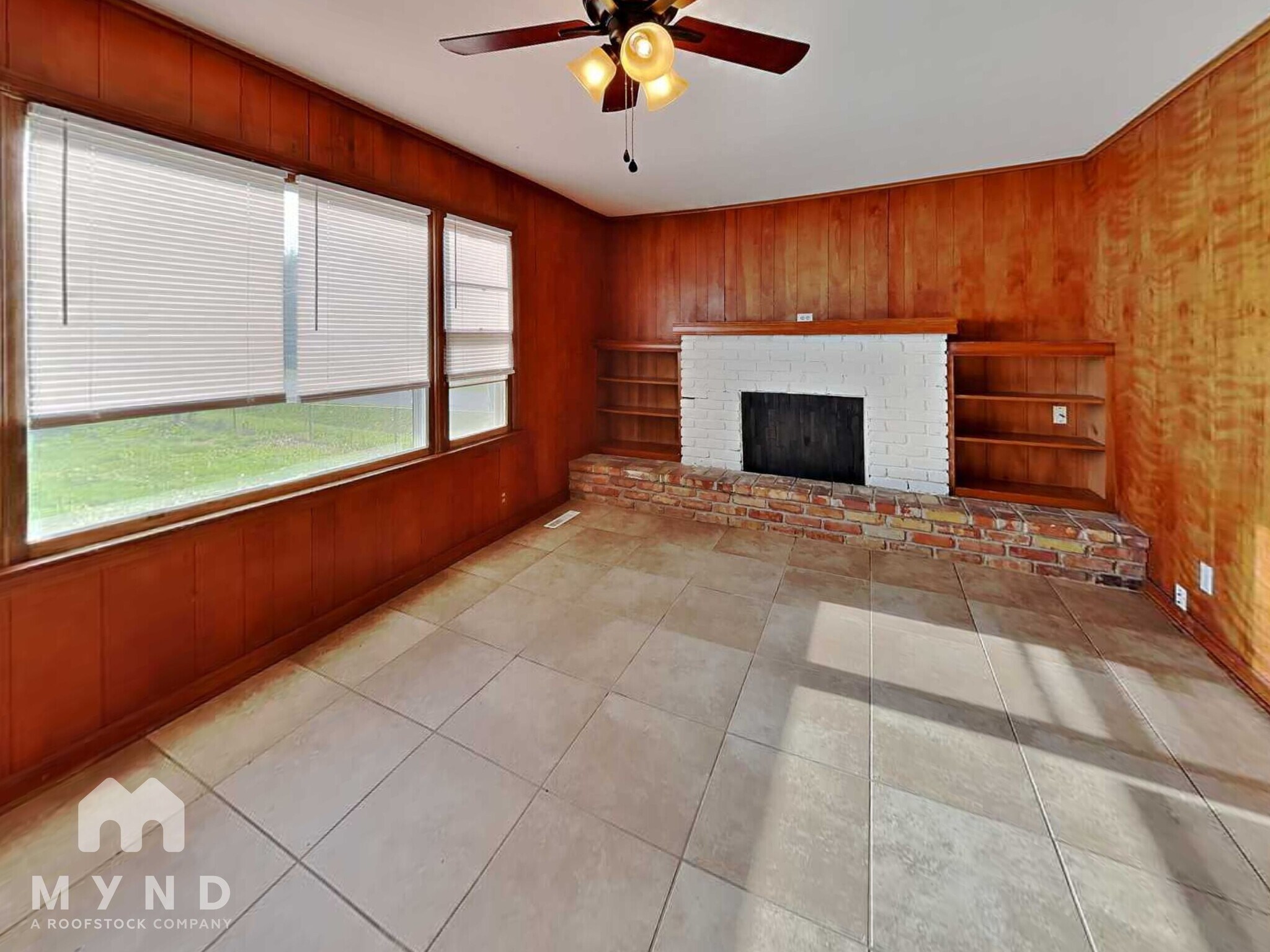 Building Photo - 1966 S Mayfair Ave