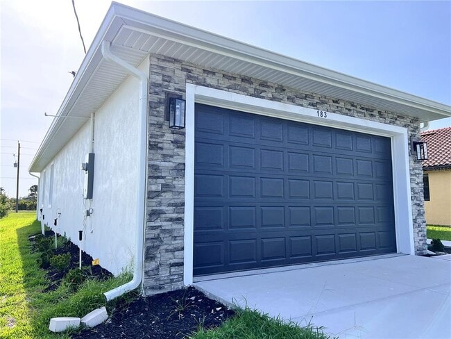 Building Photo - 183 Wright Dr