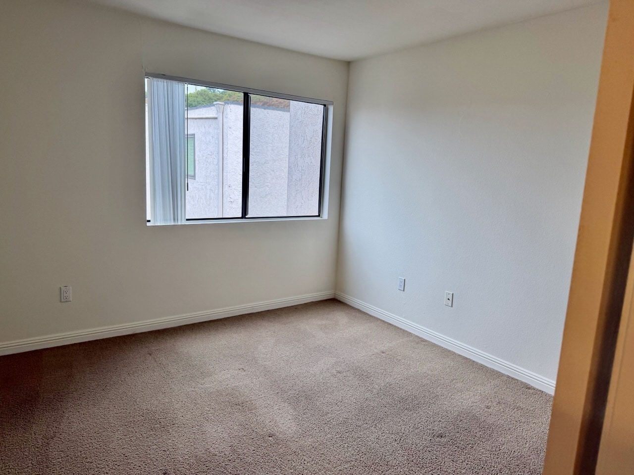 Building Photo - 6780 Friars Rd