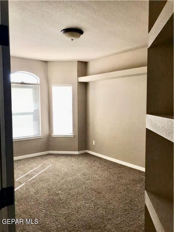 Building Photo - 6617 Cabana Del Sol Dr