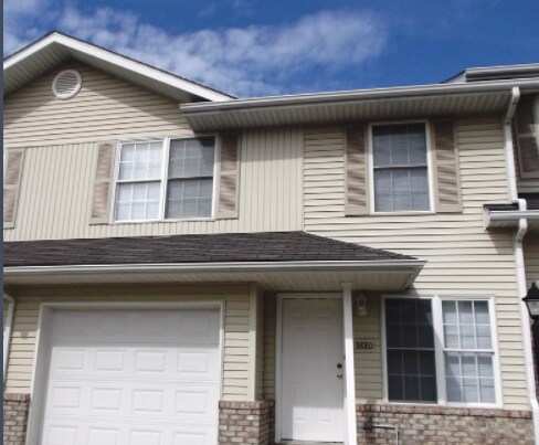 Building Photo - 3880 S Cramer Cir