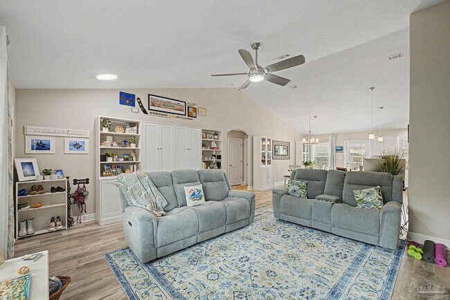 Building Photo - 3613 Berkley Ln